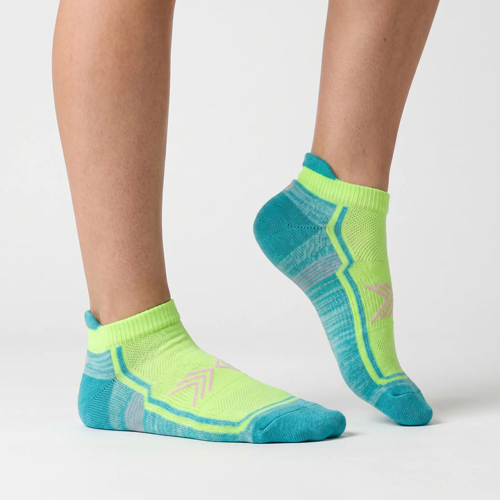 Ankle-Length Athletic Socks - Julia